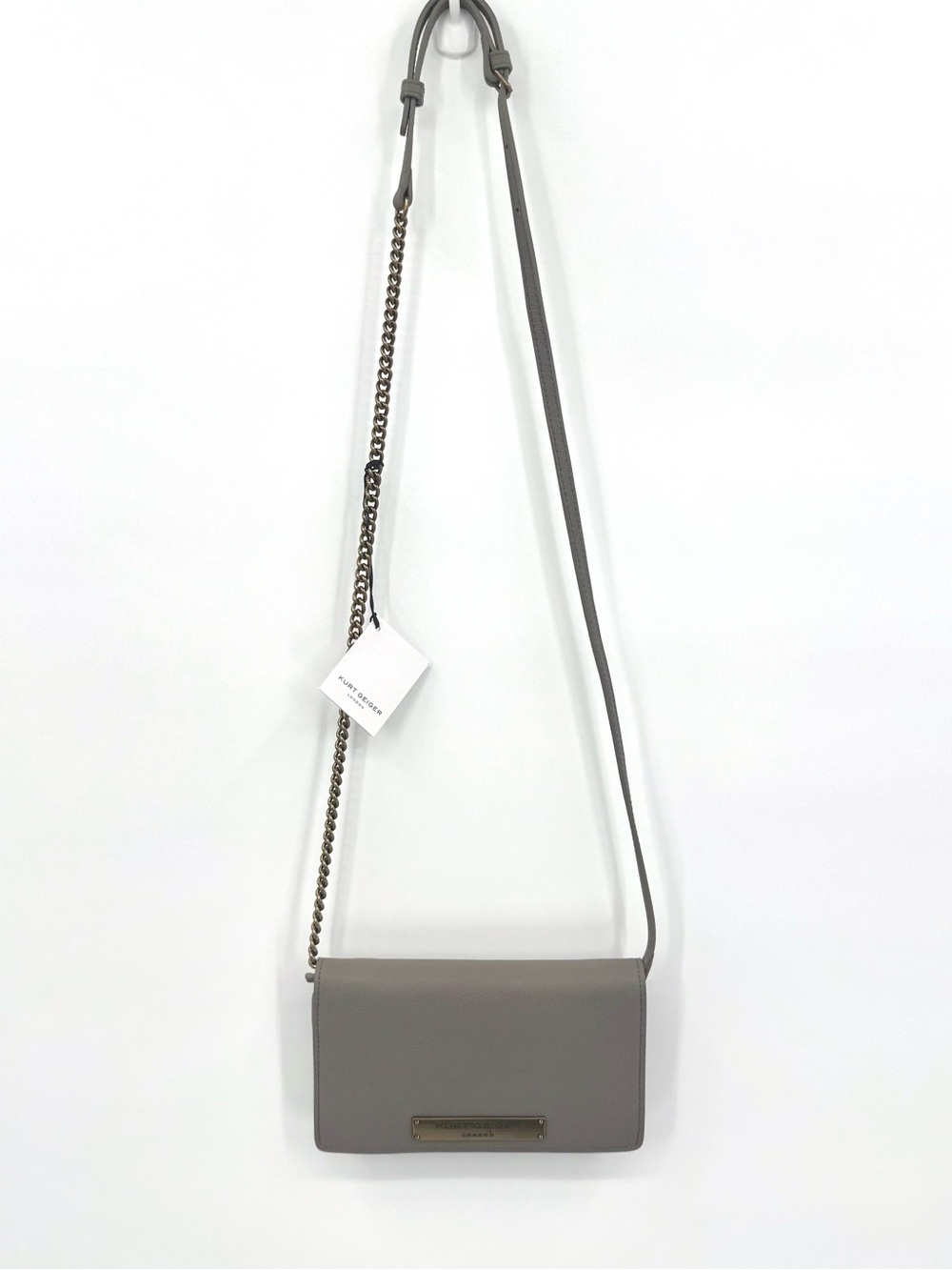 NWT Kurt Geiger London Richmond Mini Grained Leather Crossbody Taupe Chain Strap